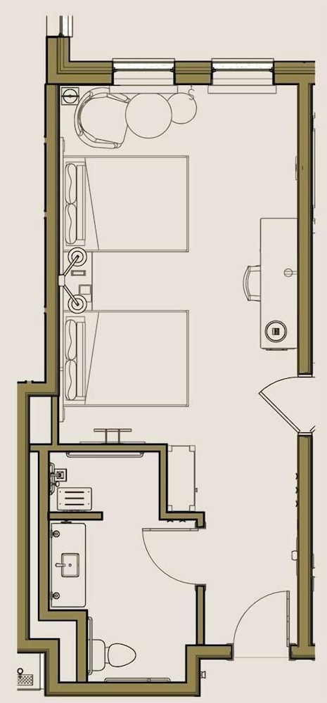 Hotel Renegade 10/50