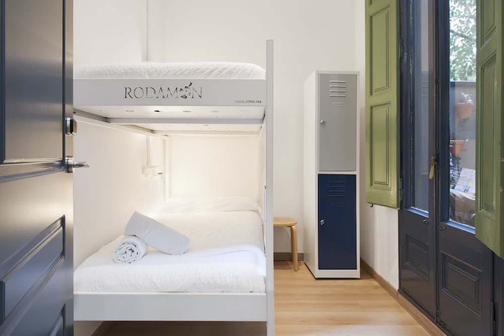 Rodamon Barcelona Hostel 17/56