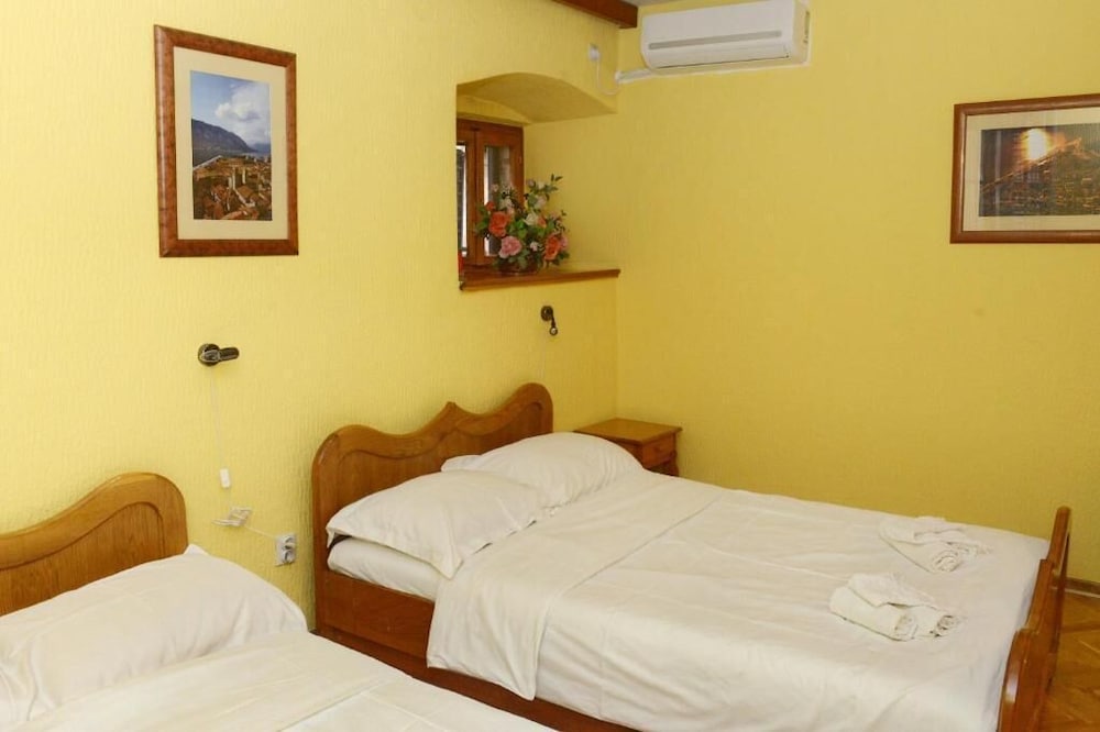 Hotel Marija 18/60