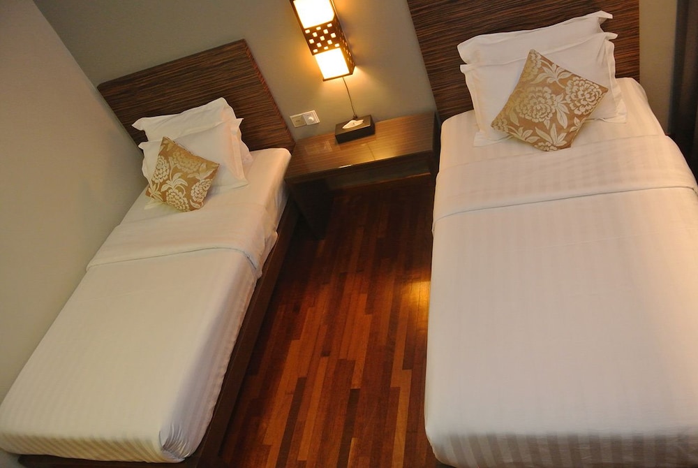 Riverside Boutique Guesthouse 7/24