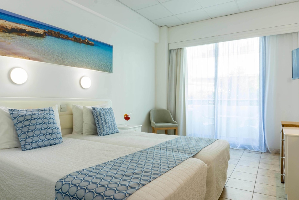 Anonymous Beach Hotel - Adults Only 21/72