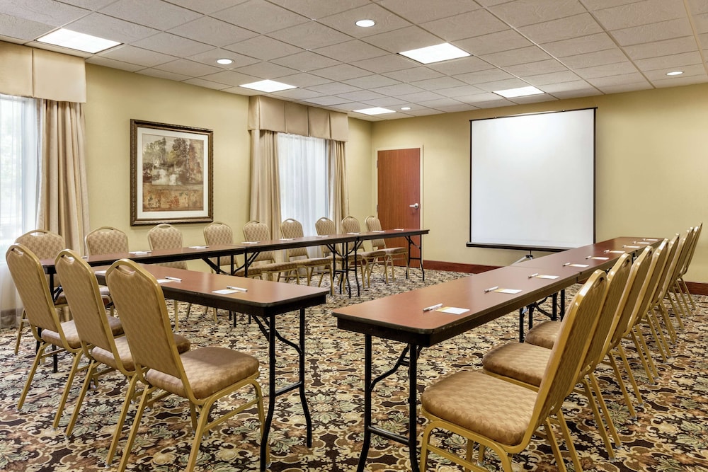 Hampton Inn Duncan 44/50