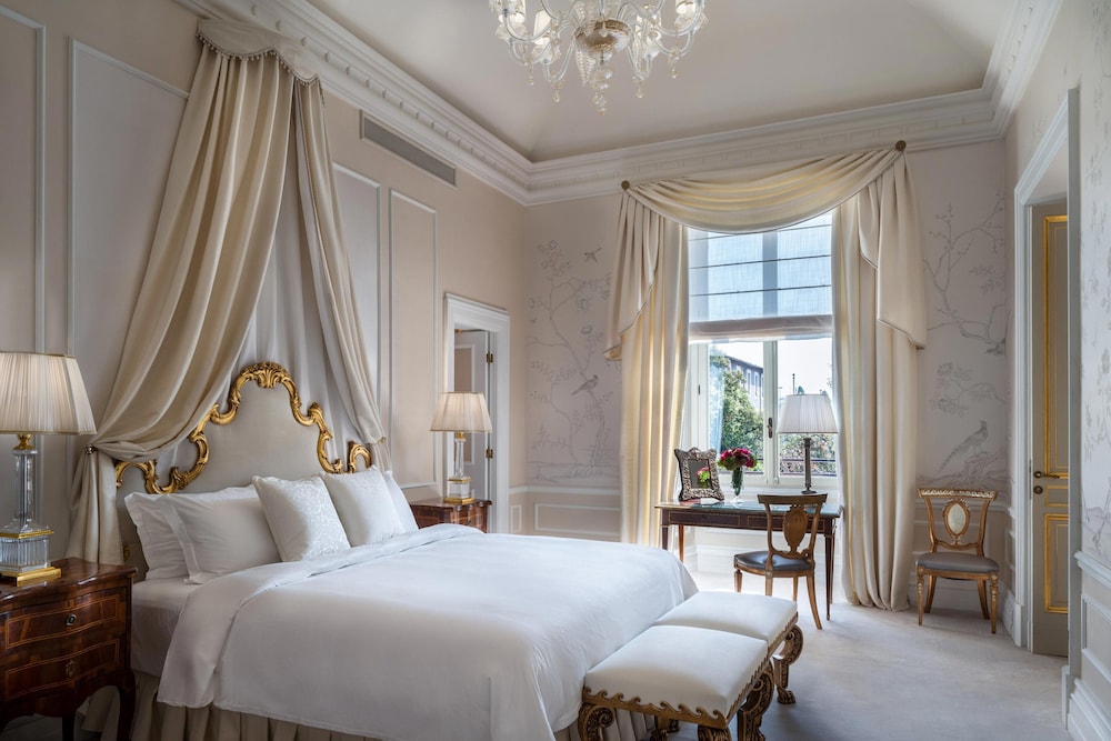 The St Regis Rome 15/84