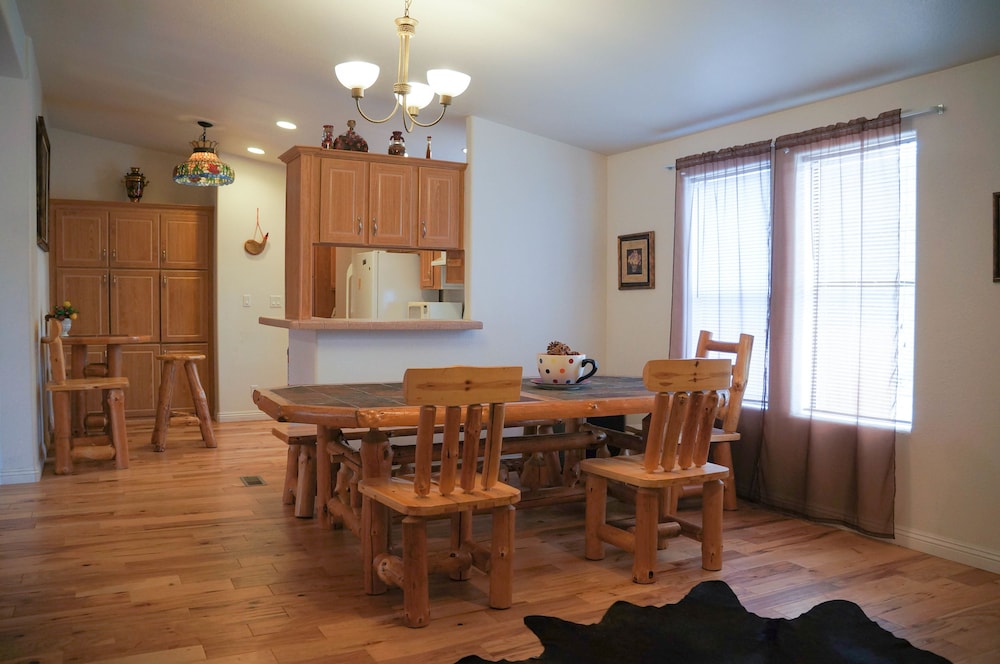 Country Club Chalet 34/43