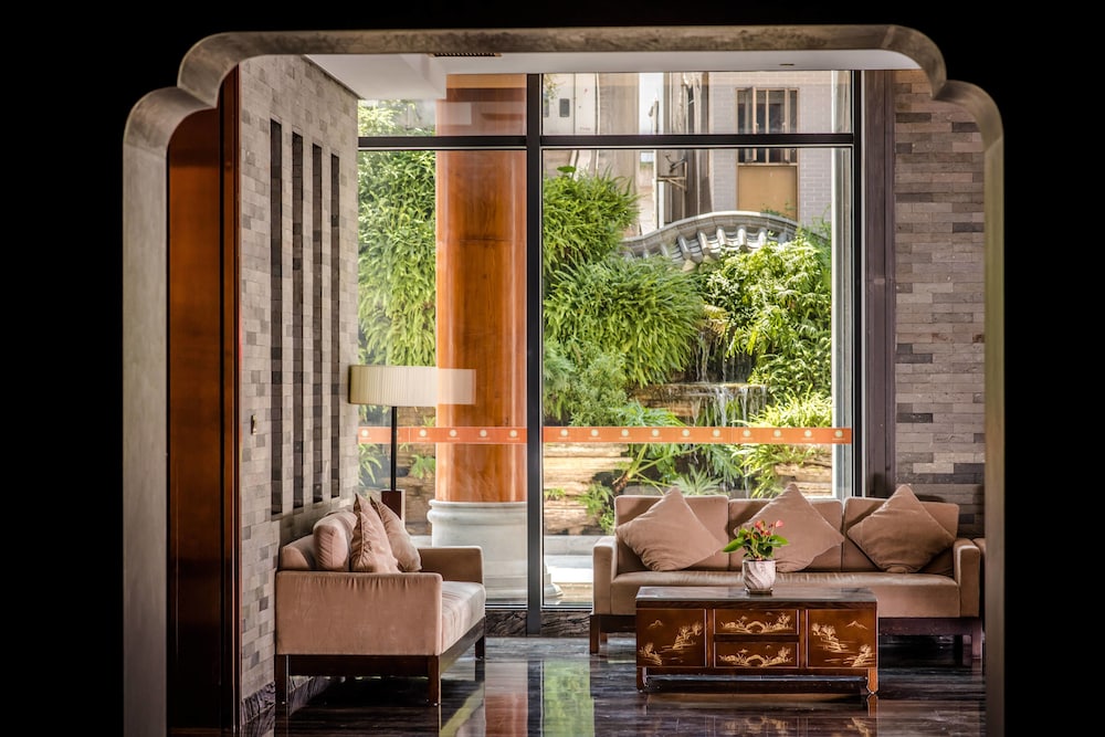 Xiang Yun Sha Garden Hotel 31/45