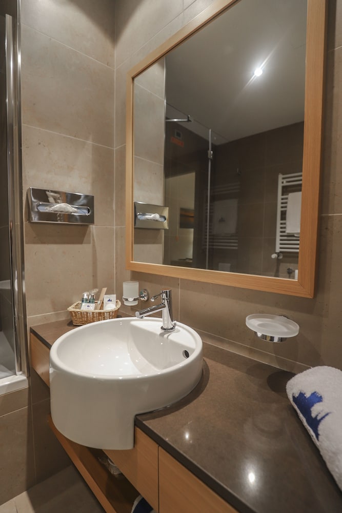 Hotel Sirmione E Promessi Sposi 69/69