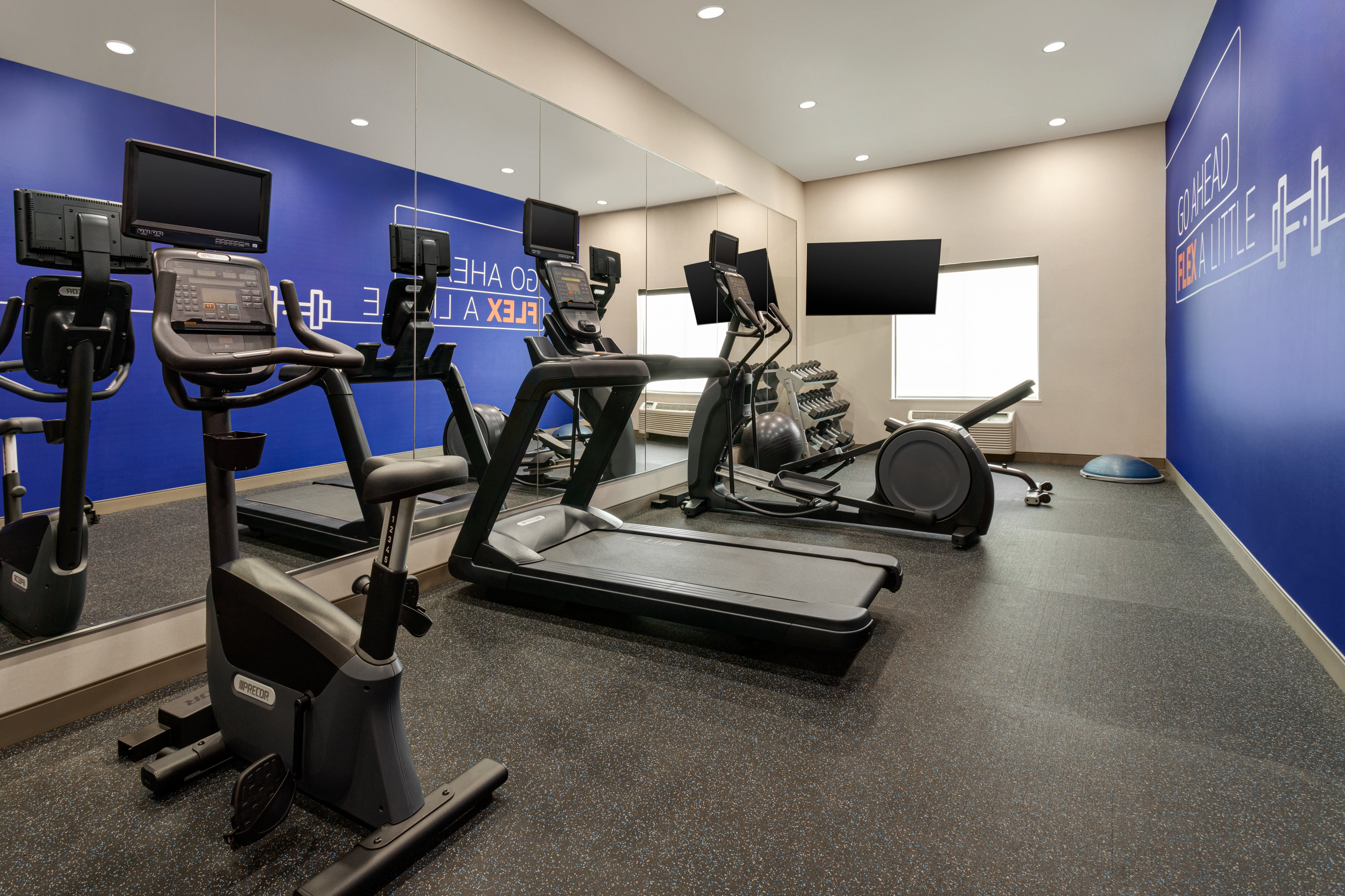 Holiday Inn Express Hotel Suites Forrest City 32/52
