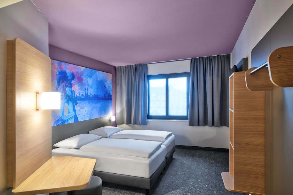 IntercityHotel Kassel 8/57