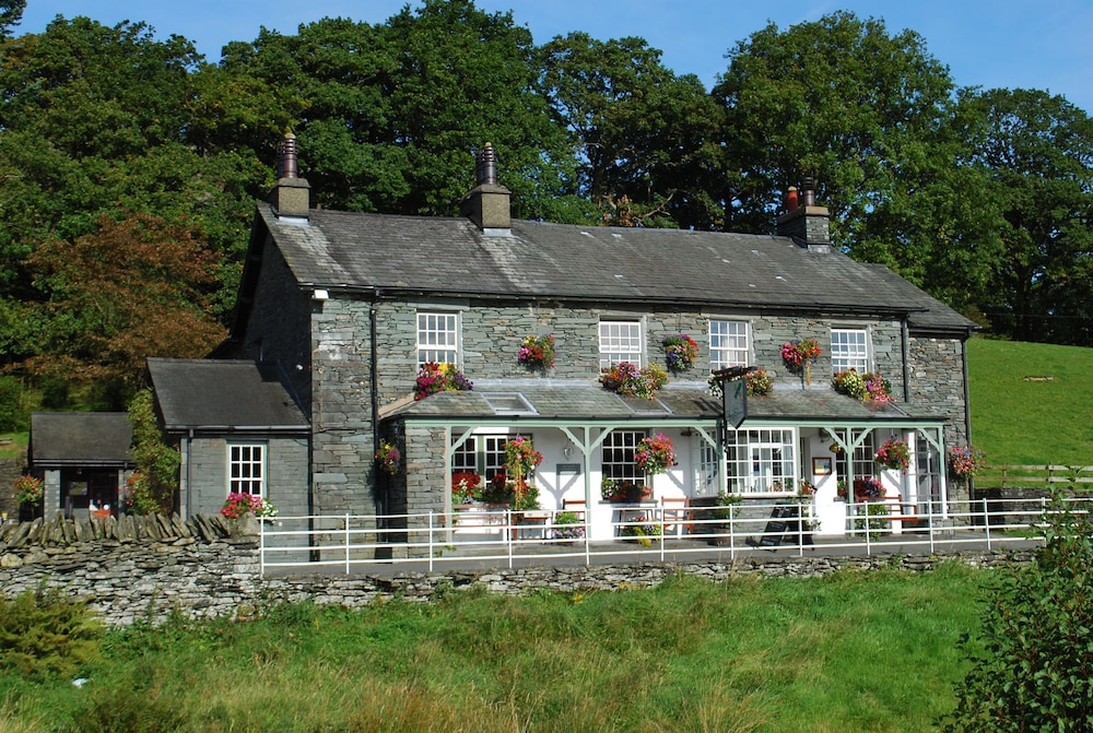 The Three Shires Inn 1/67