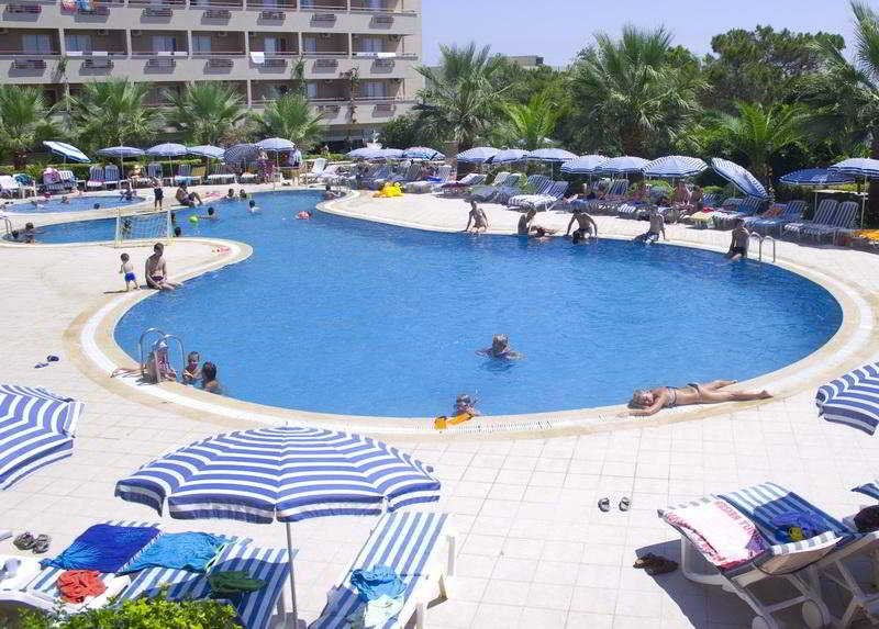 Aska Bayview Resort Hotel 25/32