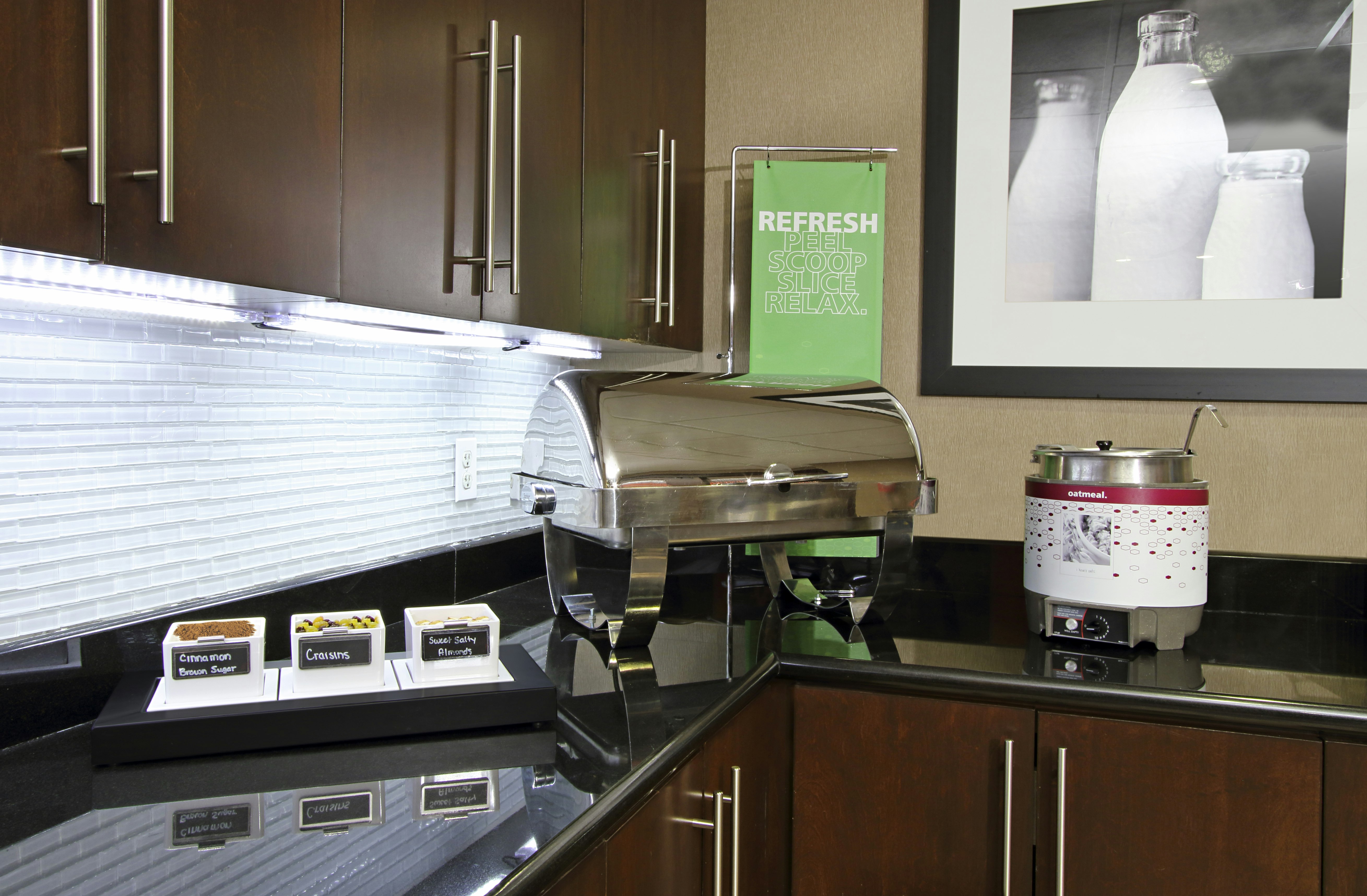 Hampton Inn Suites Columbus Hilliard 46/46