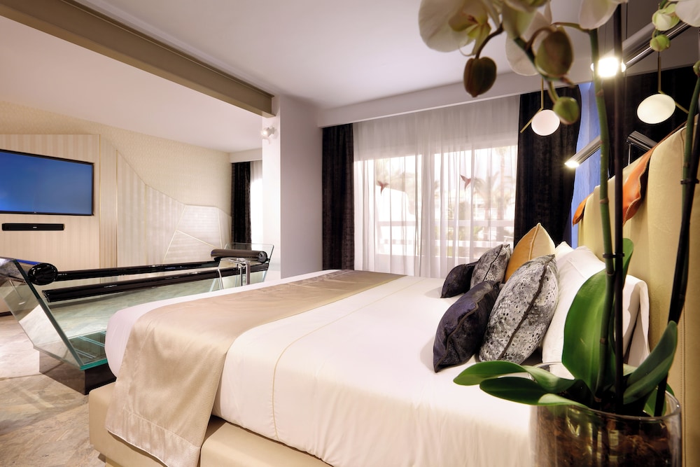 جناح كلوب بسرير مزدوج، Ushuaia Ibiza Beach Hotel - Adults Only 3/4