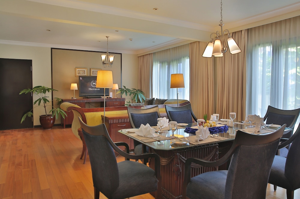 SHL Hotel and Resort 66/77