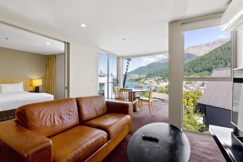 Scenic Suites Queenstown 28/57