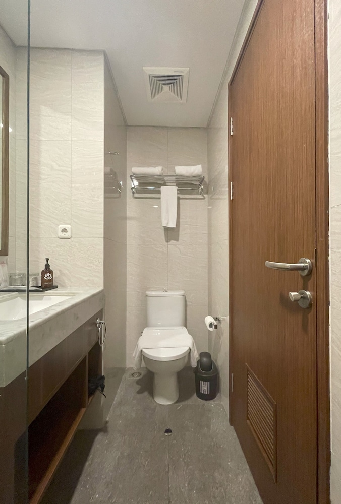 Kawana Golf Residence 57/60