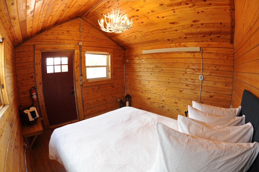 Royal Gorge Cabins 34/69