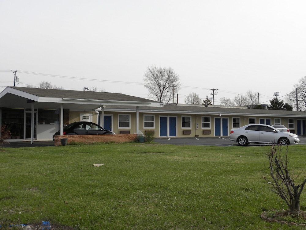 Guest Inn Rogers 2/67