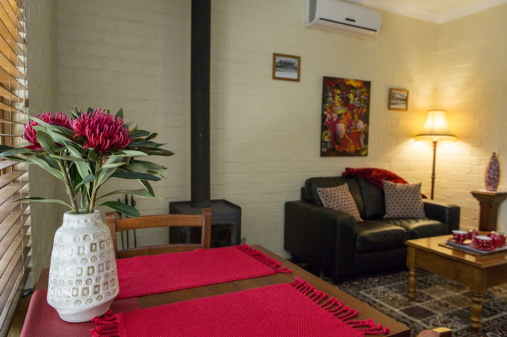 Battunga Bed & Breakfast 34/62