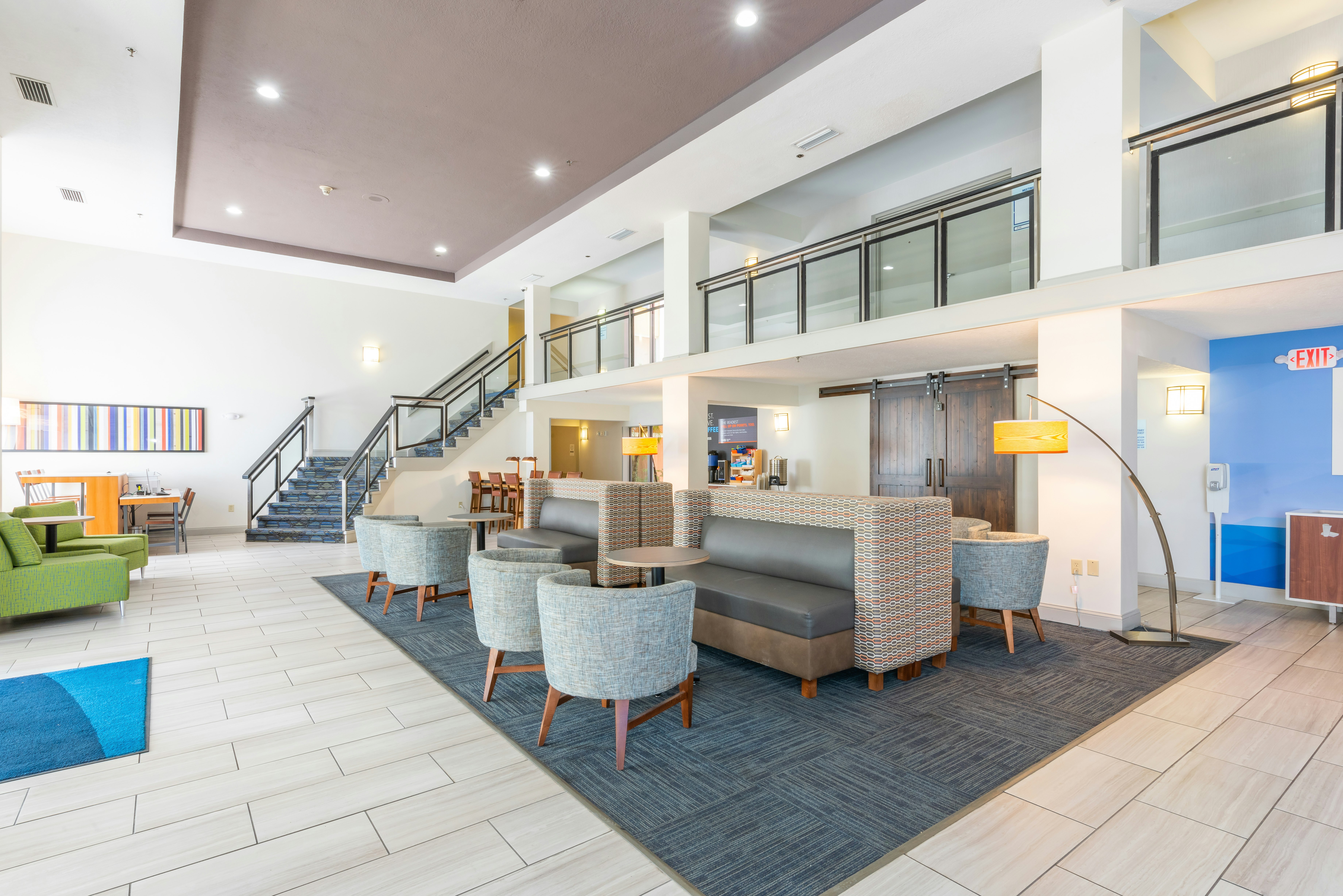 Holiday Inn Express & Suites Bradenton West, an IHG Hotel 43/69