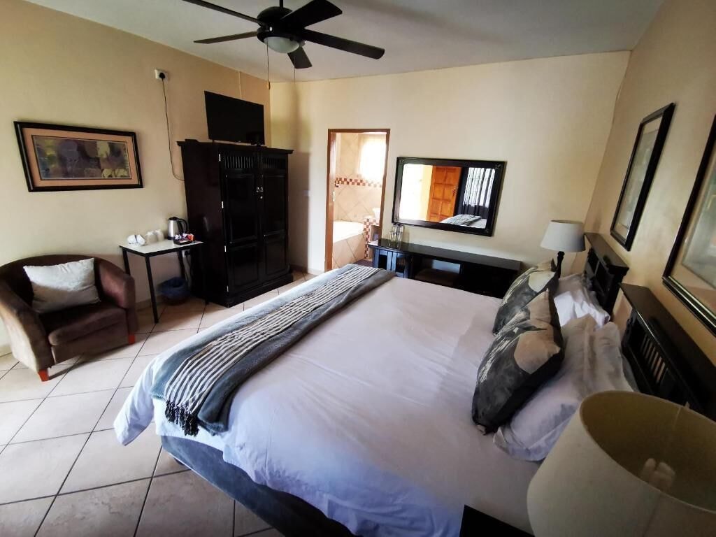 LUXURY, DOUBLE BED