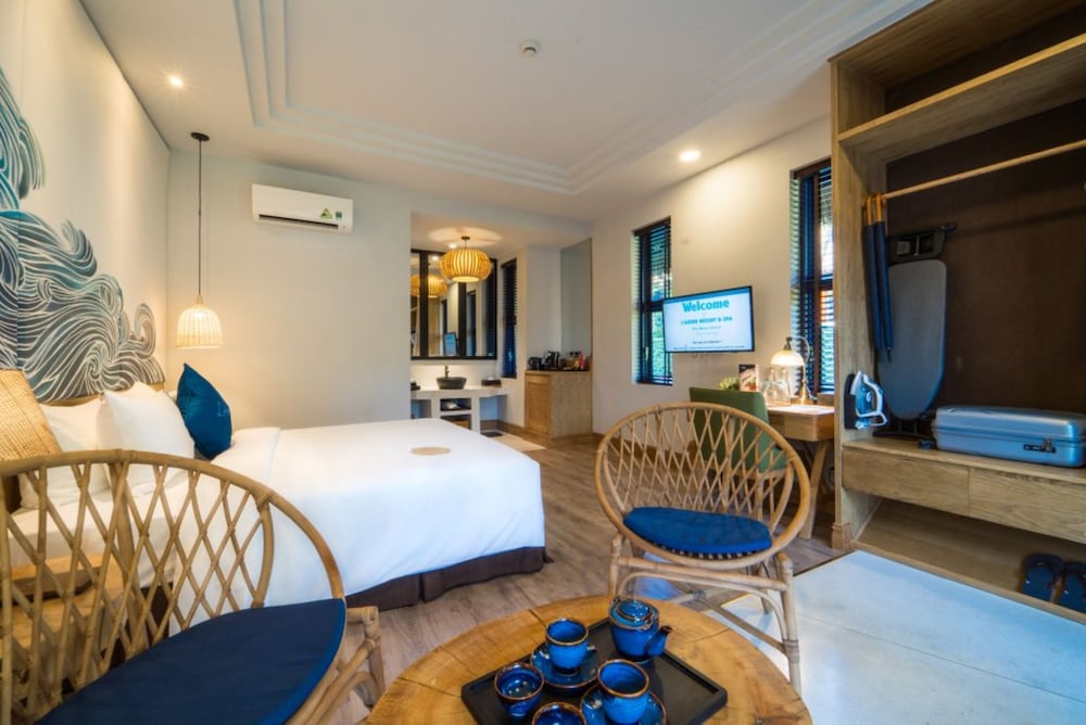 BUNGALOW, KING BED, GARDEN VIEW