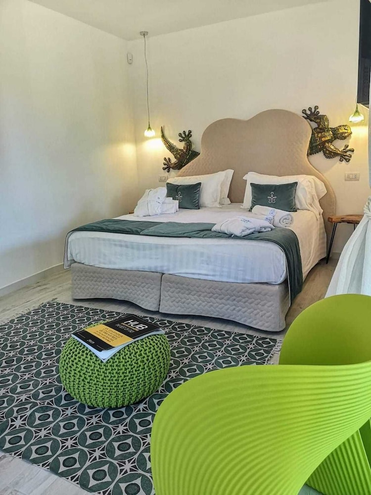 Geco Di Giada Exclusive Art Suites 19/50