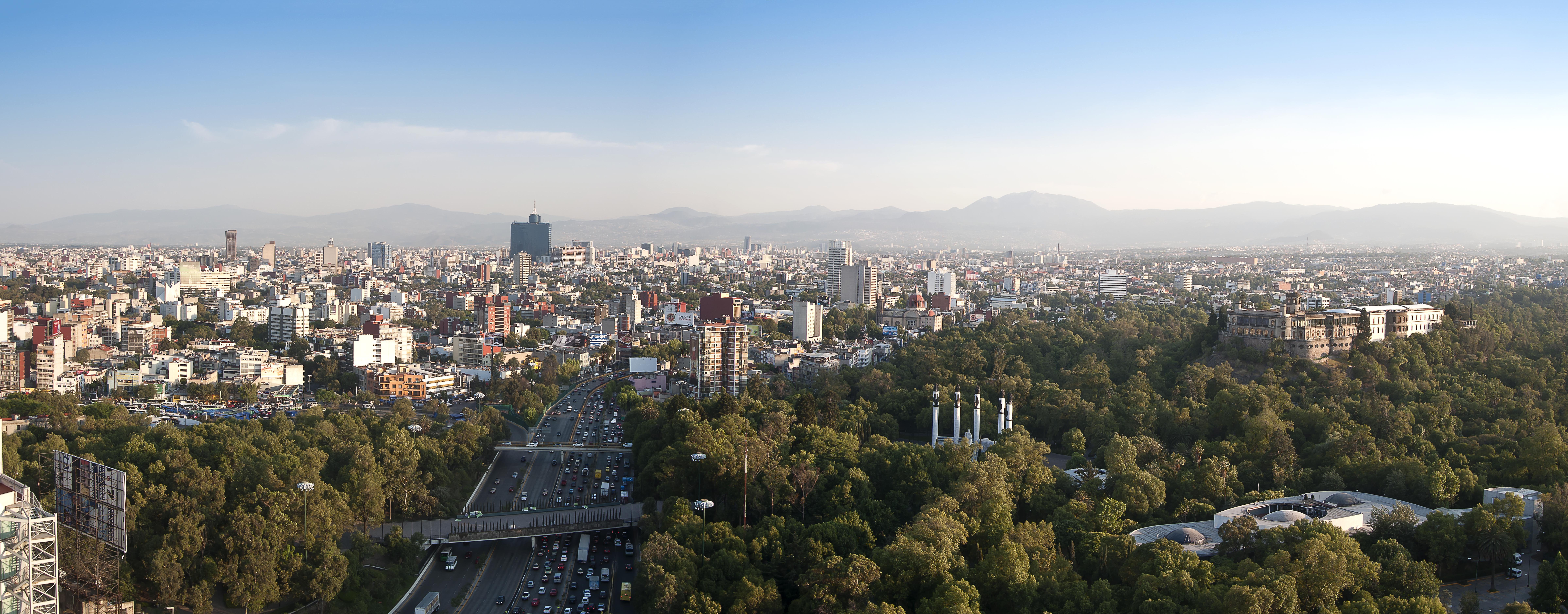 Grand Fiesta Americana Chapultepec 50/50