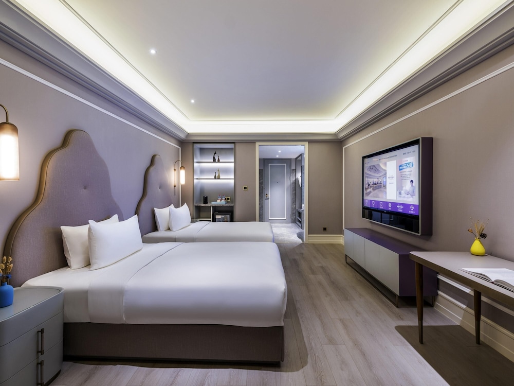 Superior, Twin Beds