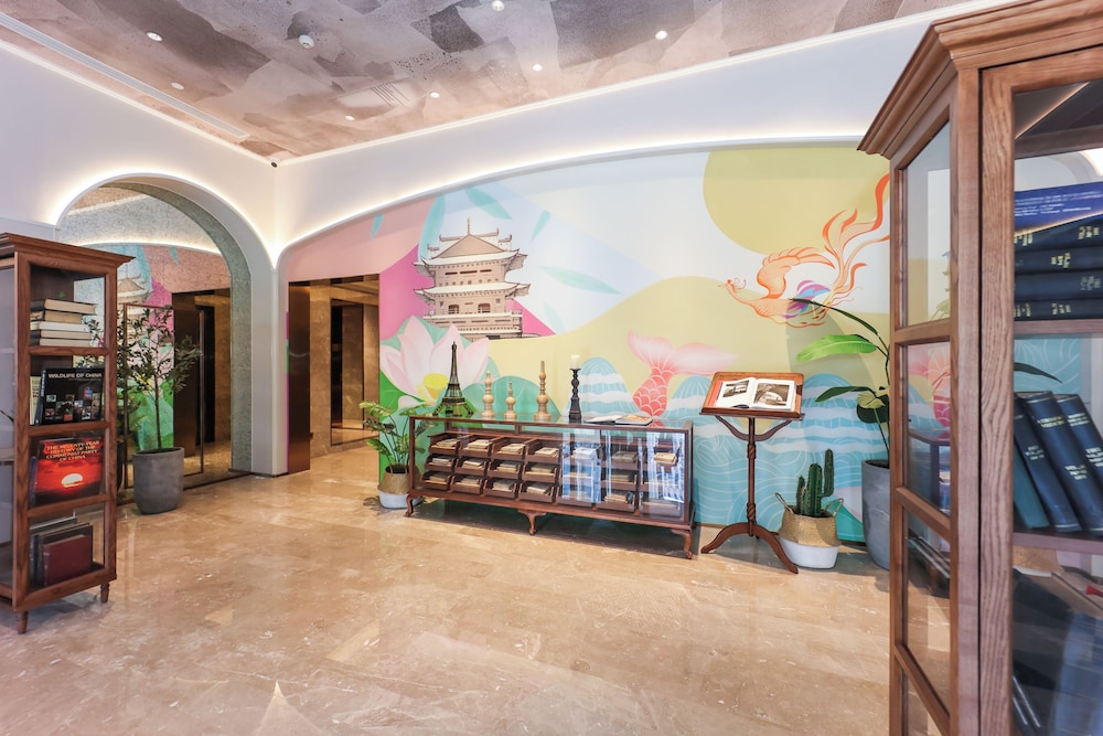 Mercure Jinan West Railway Station 12/65