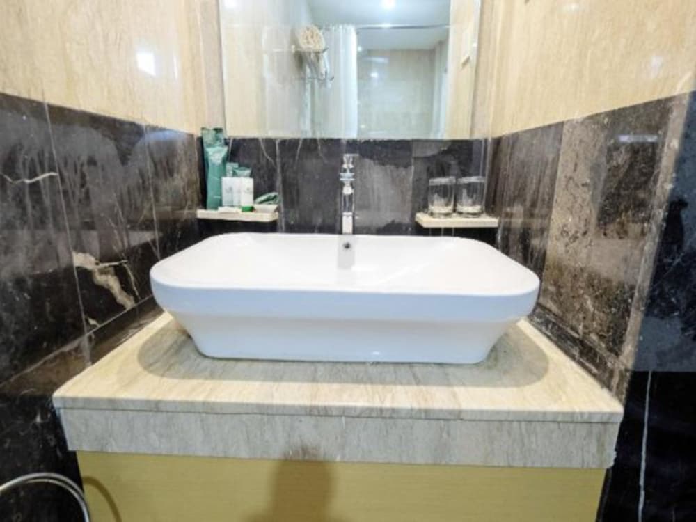 TRAVELLERS HOTEL PHINISI photo4