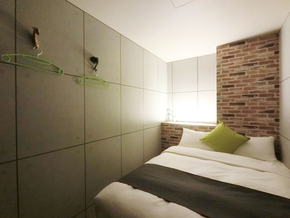 T.O. Hotel 20/47