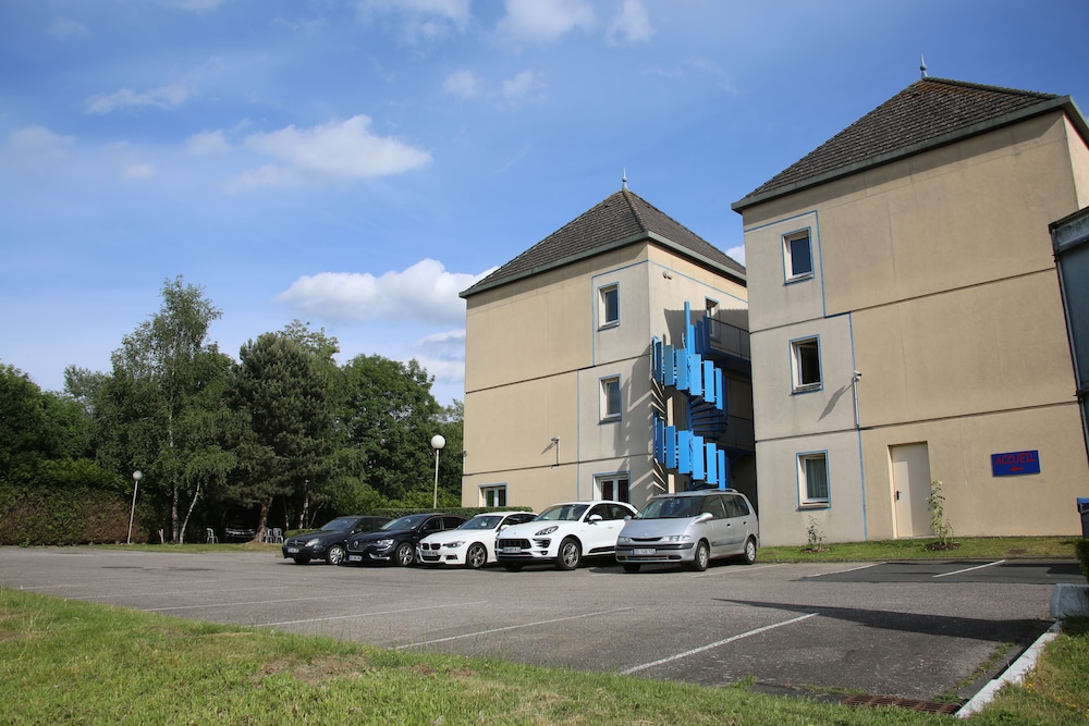 PREMIERE CLASSE ROUEN NORD - Barentin 26/33