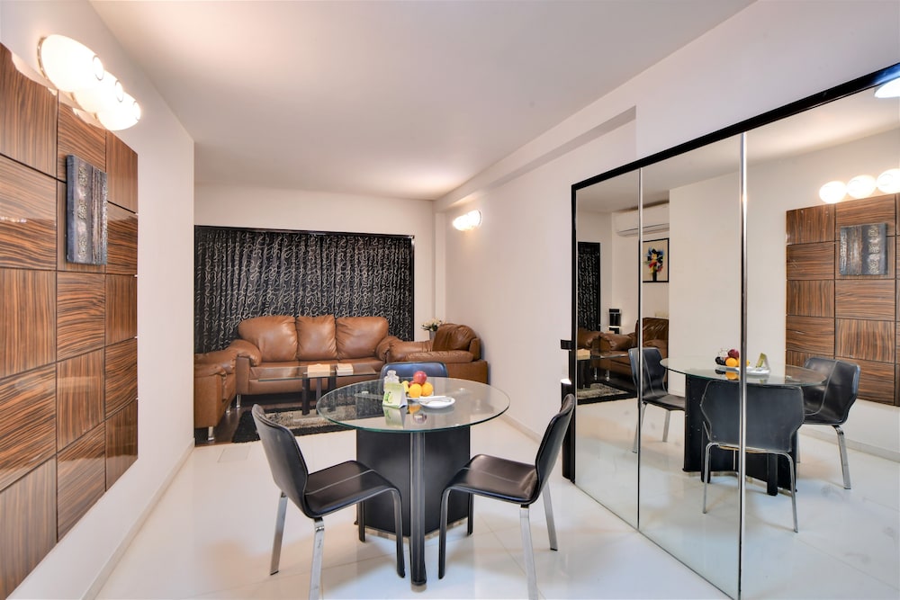 The Fern Residency Subhash Bridge Ahmedabad 41/65