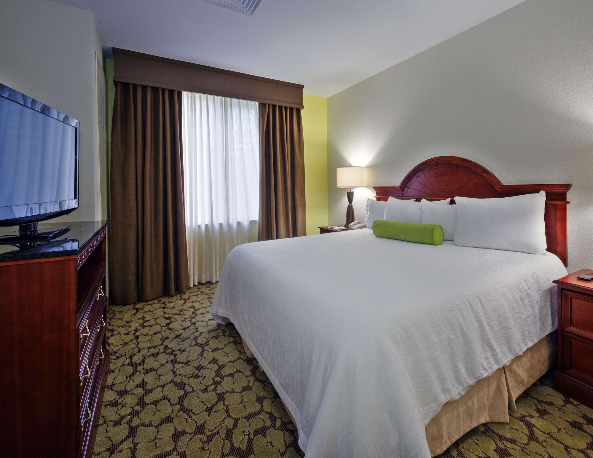 Junior Suite, King Bed, Hilton Garden Inn Lafayette Cajundome 2/4