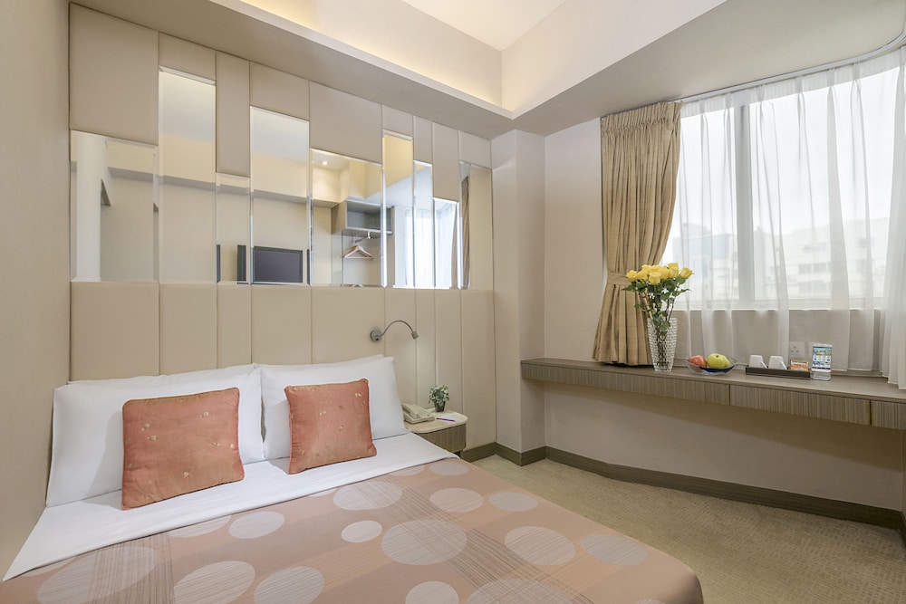 Silka Seaview Hotel 7/34