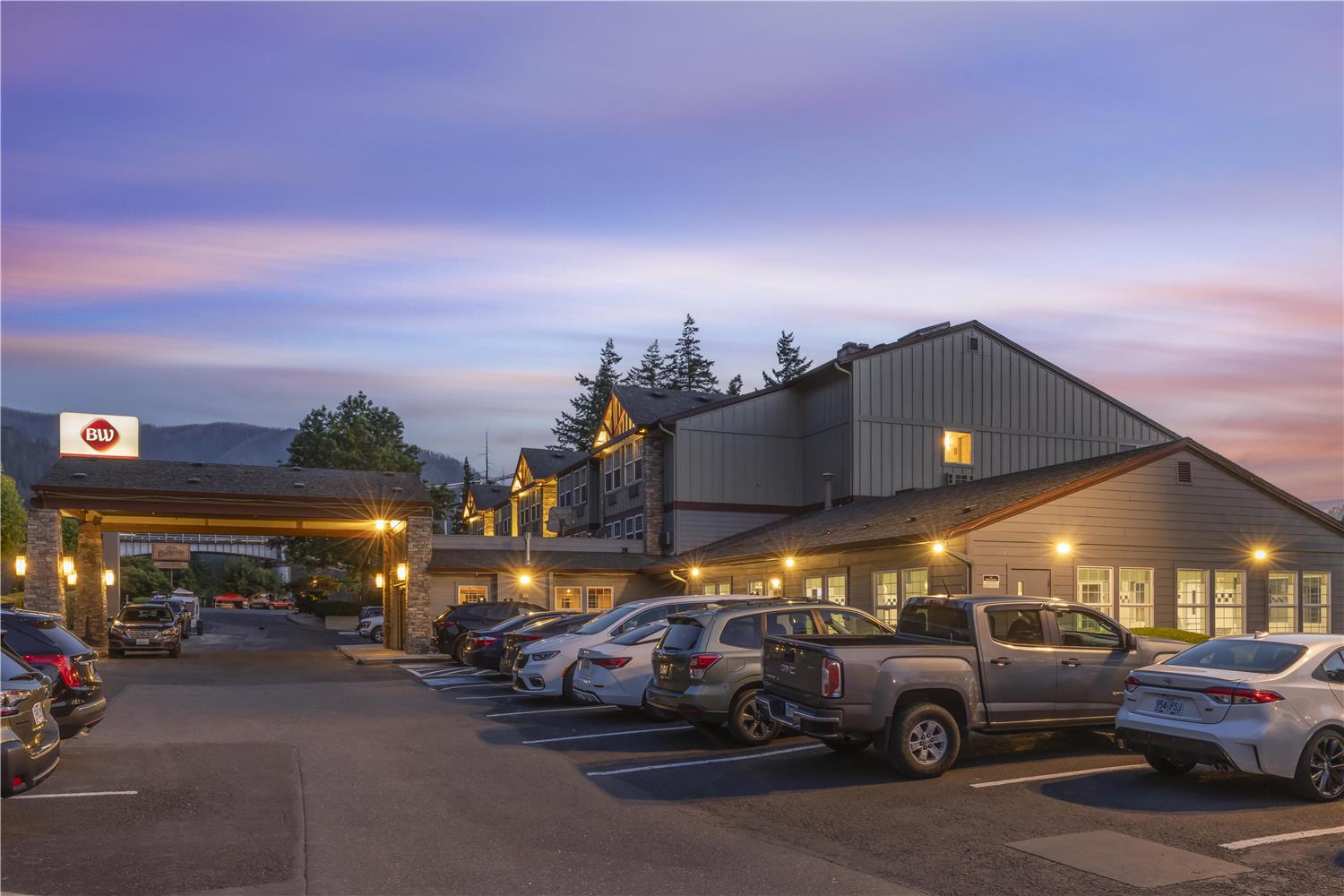 Best Western Plus Columbia River Inn 59/63