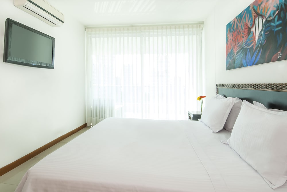 Travelers Suites Orange Cartagena 9/38