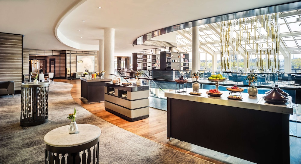Hyatt Regency Cologne 6/72