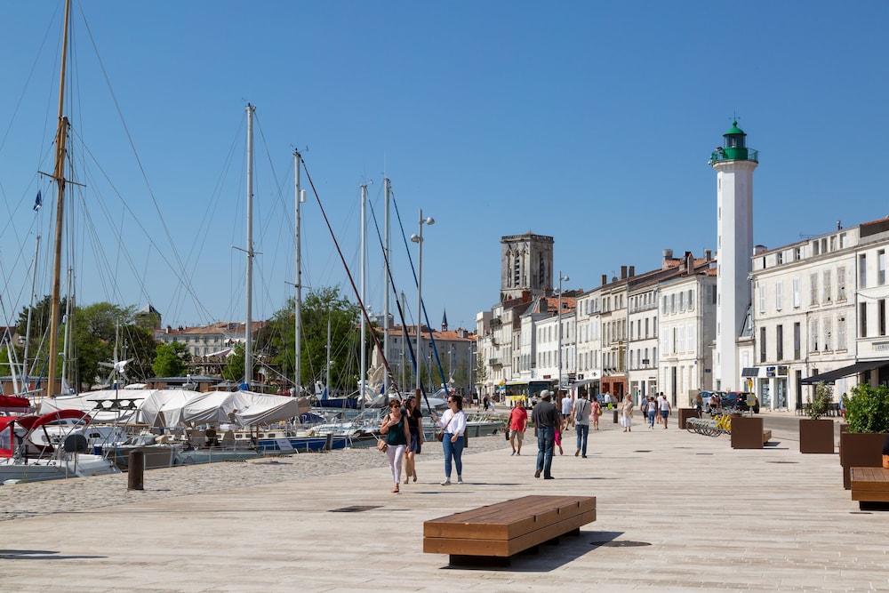 Hotel La Tour de Nesle Rochelle Vieux Port 47/58