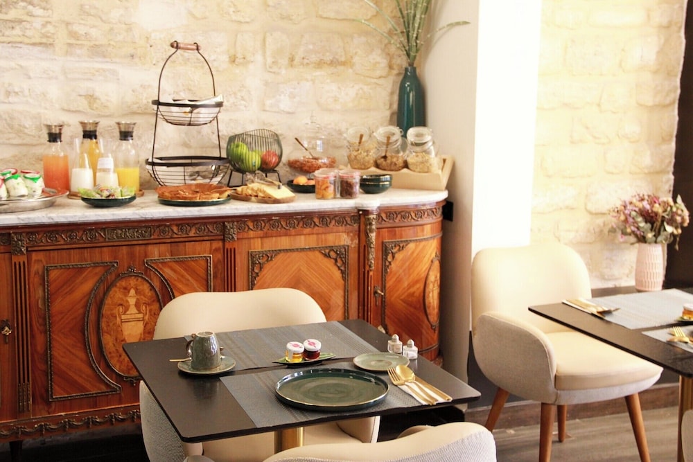 Avalon Cosy Hotel Paris Gare du Nord 44/50