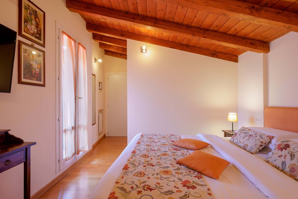 Casa Miramonte 23/56