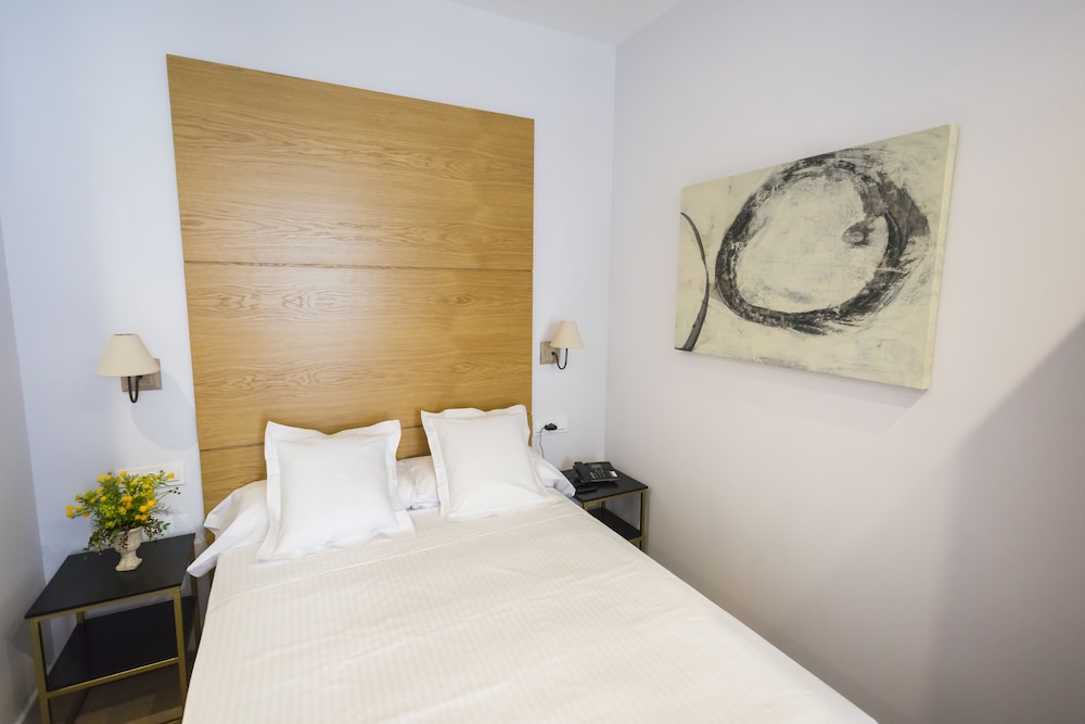 Casa de la Merced Suites 7/64