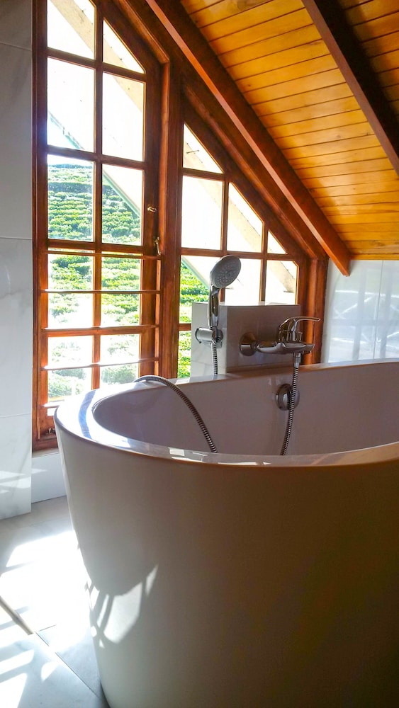Tea Fields Villa 23/53