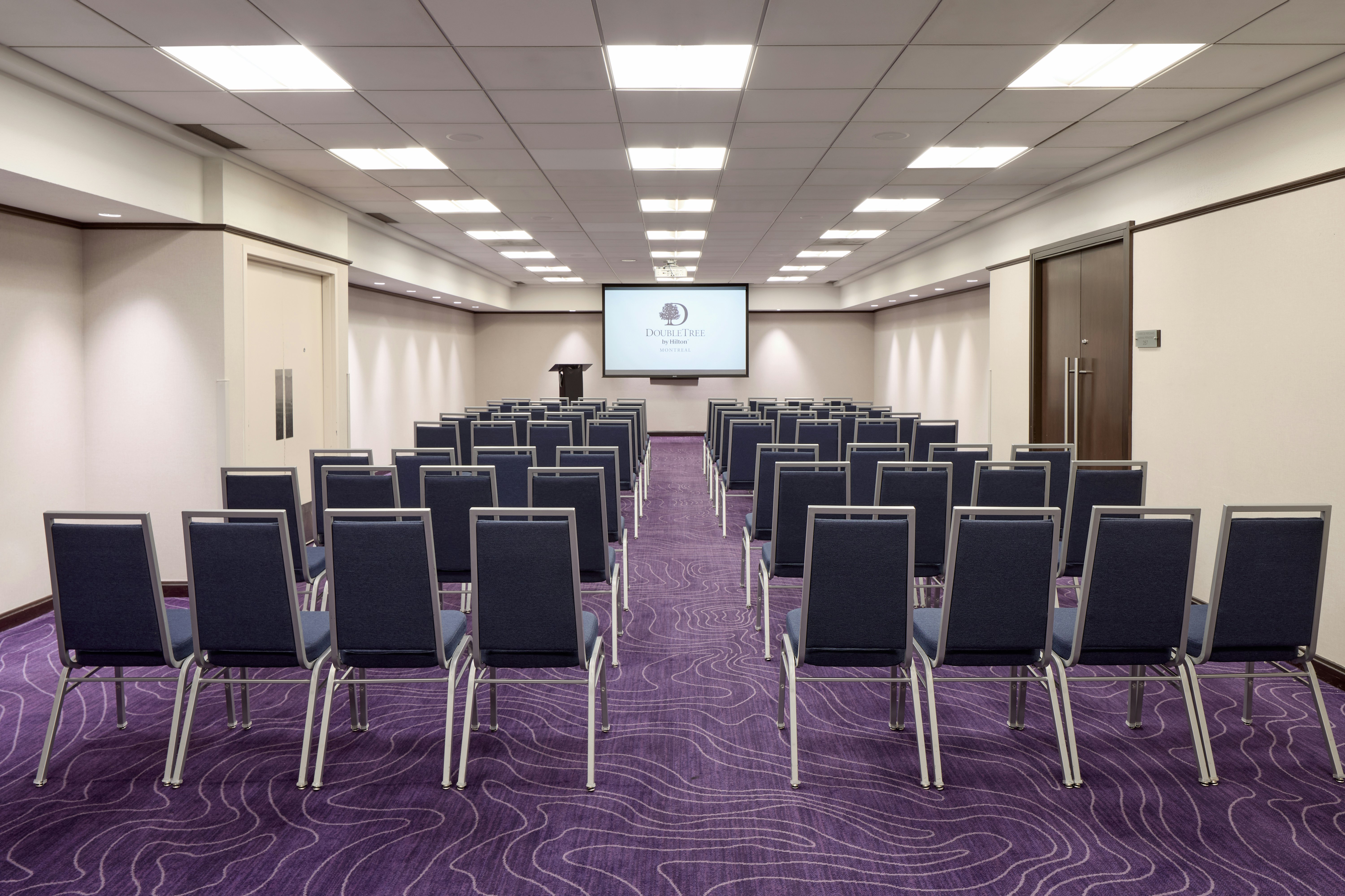 DoubleTree by Hilton Montreal 67/77