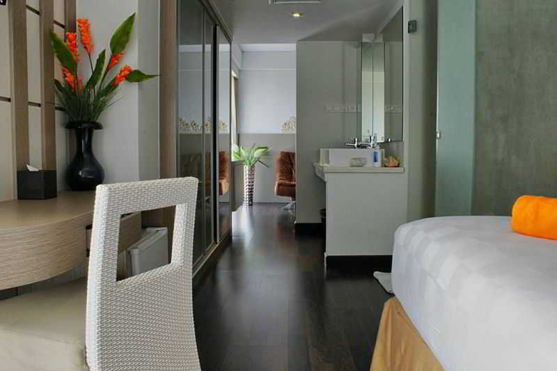 All Nite Day Hotel Yogyakarta Gejayan 8/25
