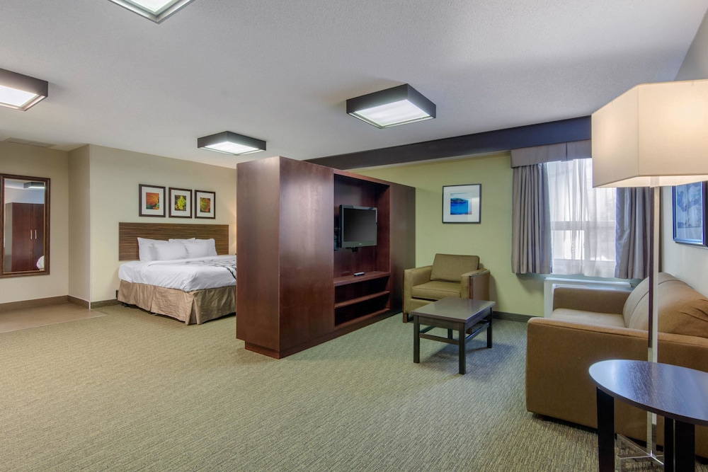 Sleep Inn Sault Ste. Marie 30/41