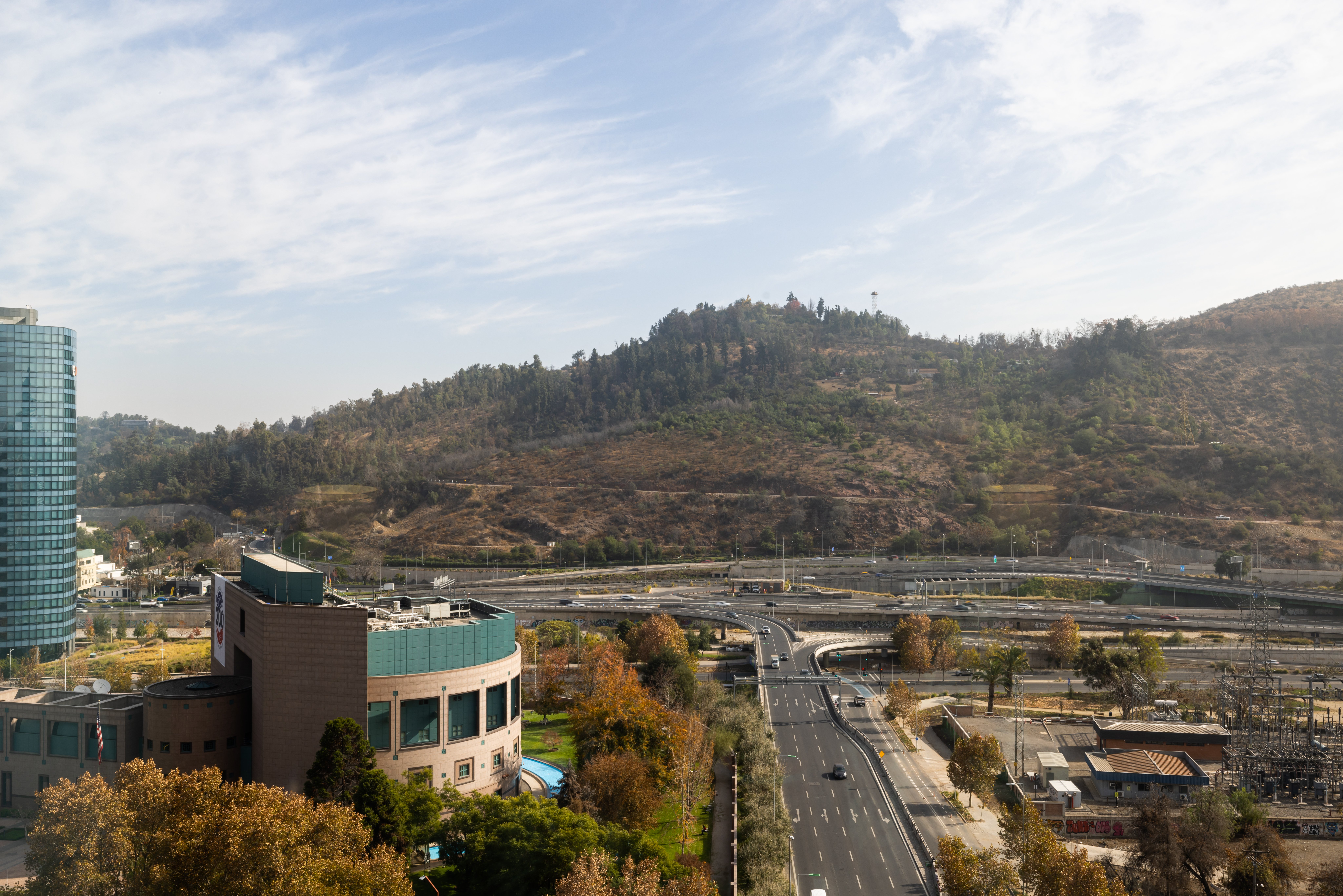 Holiday Inn Express Santiago Las Condes Former Holiday Inn Express Santiago el Golf 71/75
