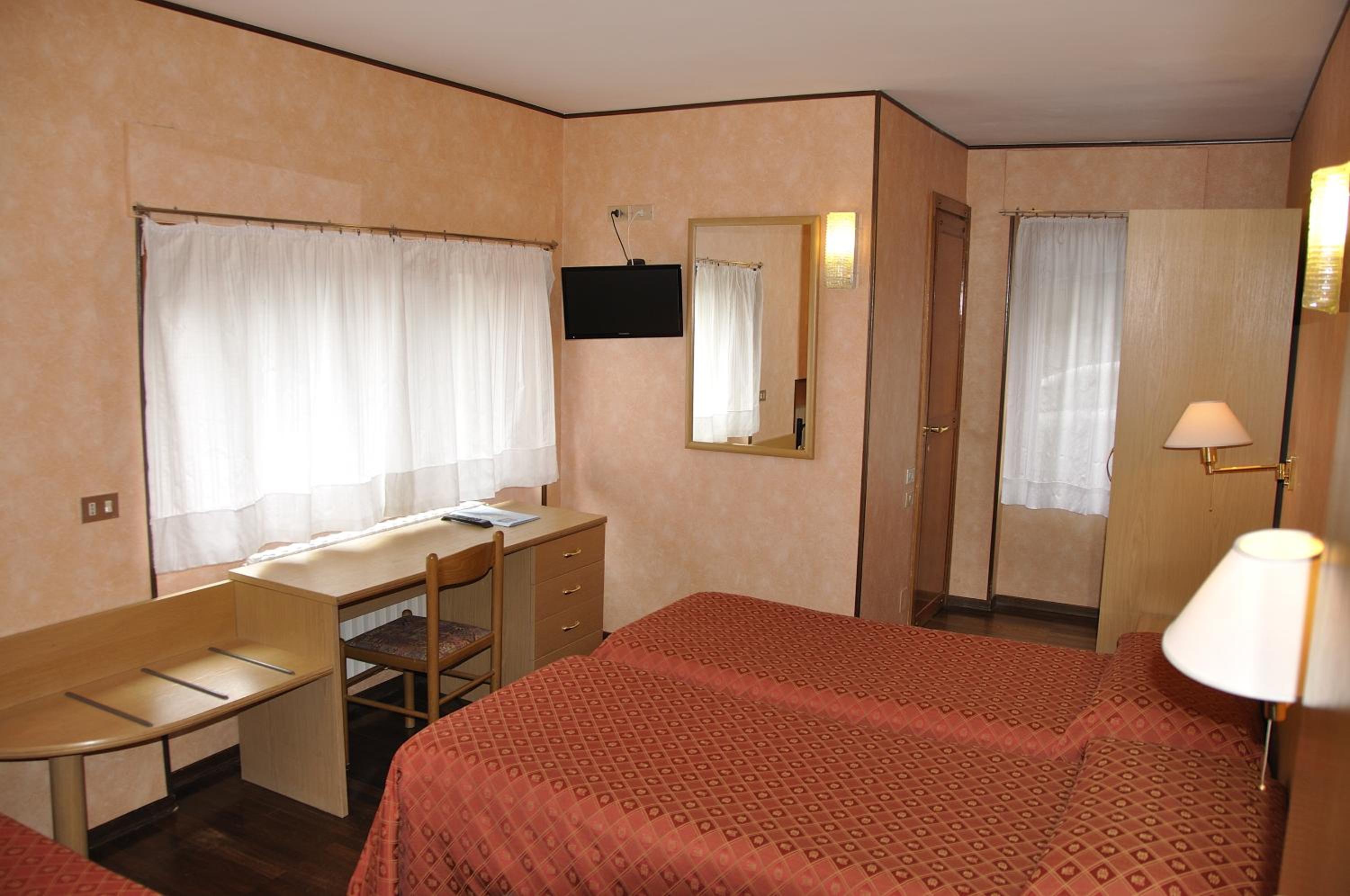 Hotel Sud Ovest 15/53