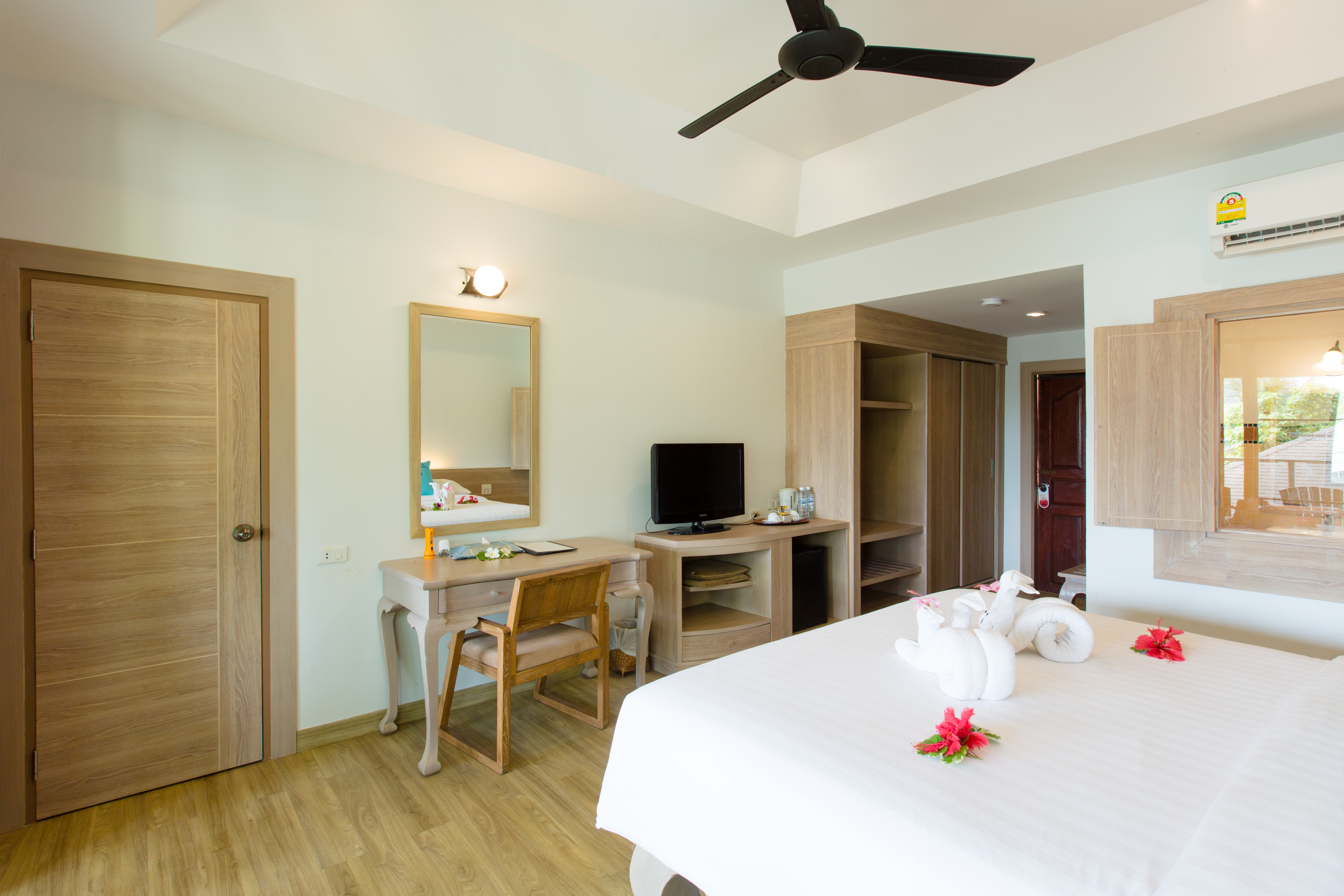 Phi Phi Bayview Premier Resort 12/29