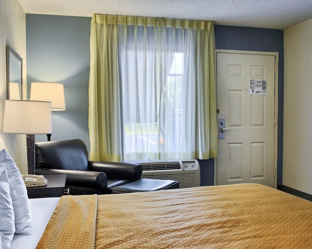 Quality Inn Thornburg 29/40